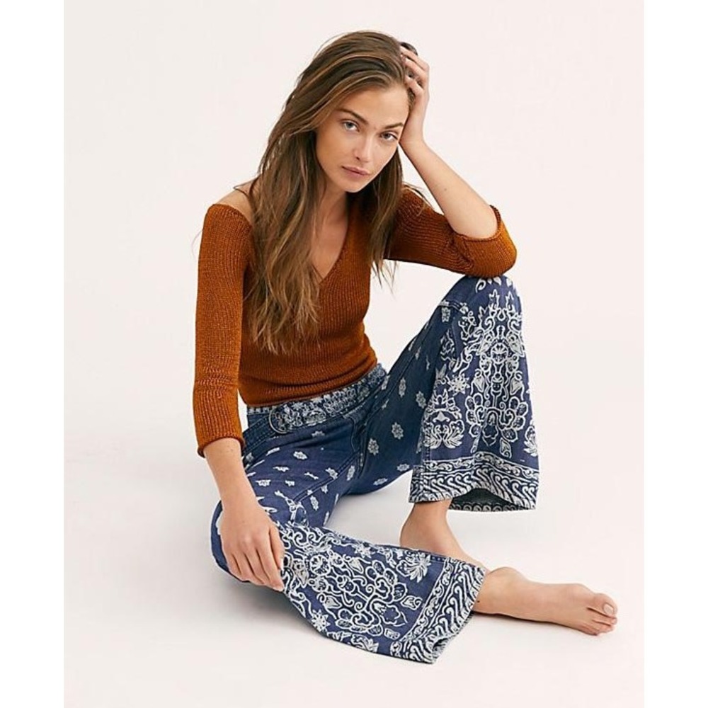 Free People We The Free Janis Printed Flare Jeans Dark Wash Paisley Floral 27